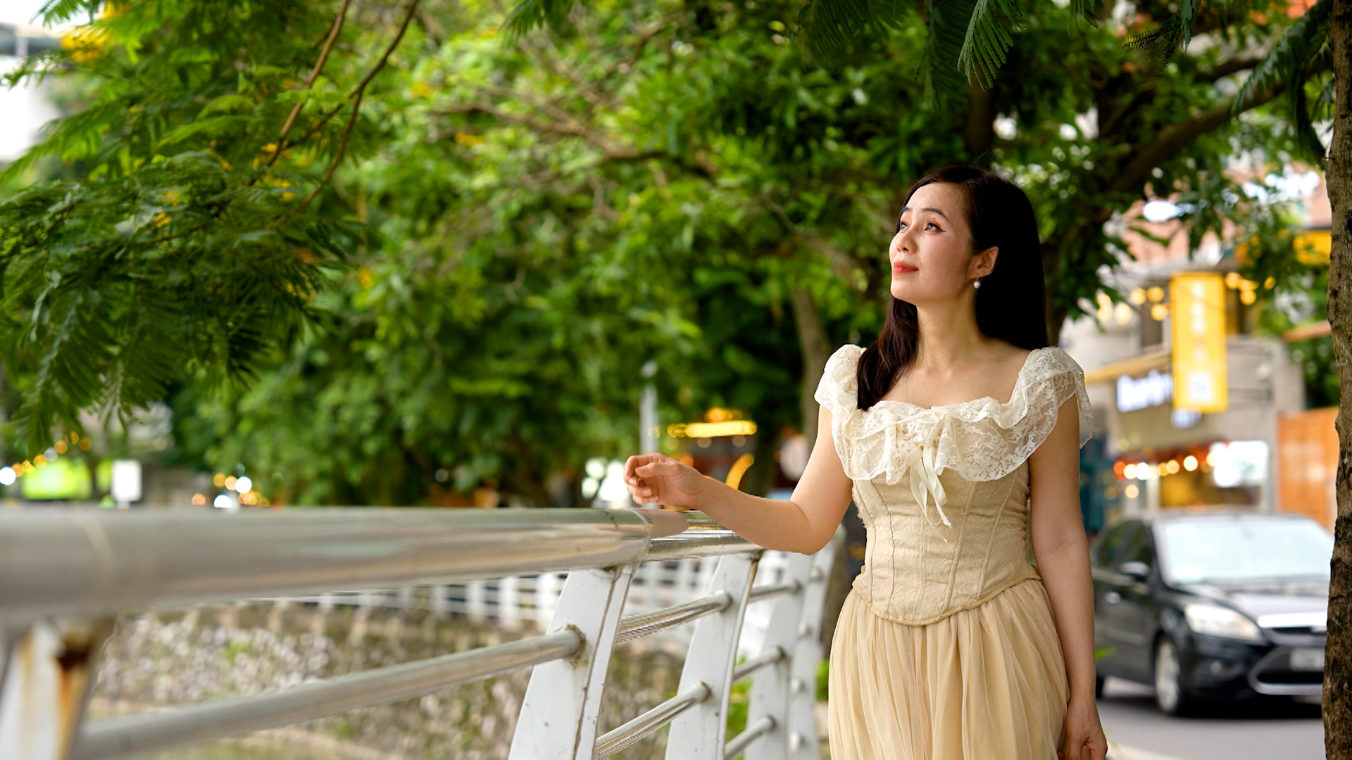 Nữ ca sĩ viết về Hà Nội | Hà Nội đến để yêu | 17/07/2025