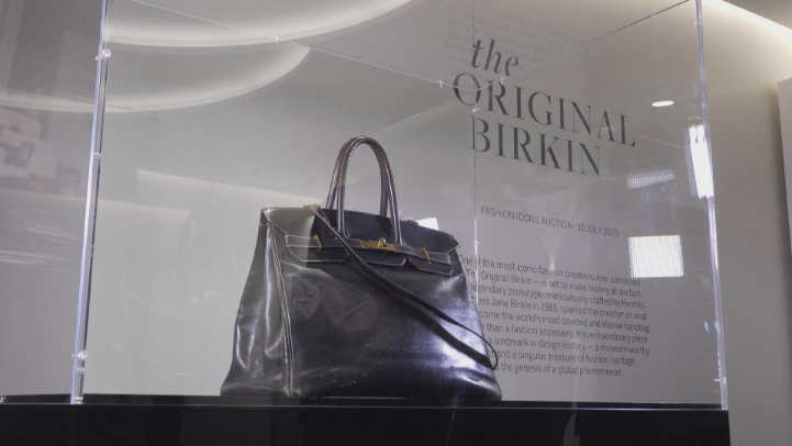 Chiếc túi Hermes Birkin nguyên mẫu được đấu giá tại Paris