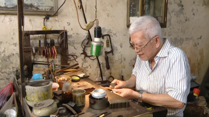 Những bàn tay giữ gìn hồn phố