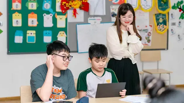 Ứng dụng công nghệ thông tin trong dạy và học Tiếng Anh | Giáo dục và Đào tạo | 13/04/2025