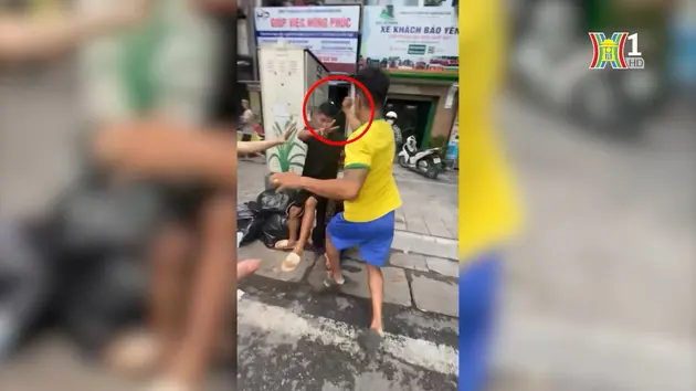 Tài xế hành hung nhiều người ở bến xe Giáp Bát