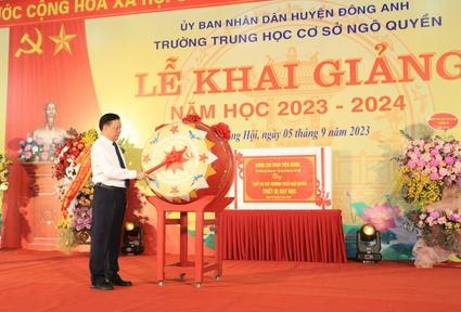 Bí thư Thành uỷ dự khai giảng tại Trường THCS Ngô Quyền
