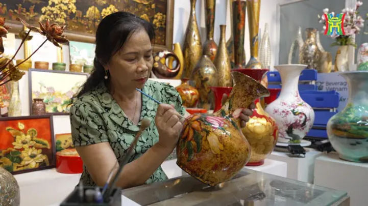 Nghệ nhân Hà Nội: Sắc màu sơn mài
