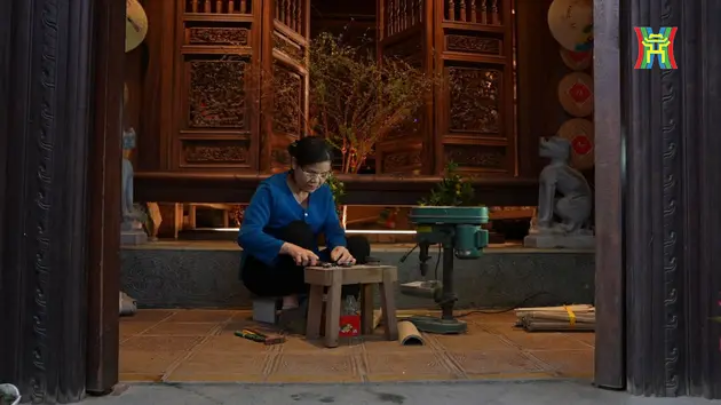 Nghệ nhân Hà Nội: Quạt Chàng Sơn - Nếp gấp thời gian