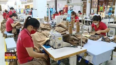 Nhiều mặt hàng xuất khẩu chủ lực sụt giảm