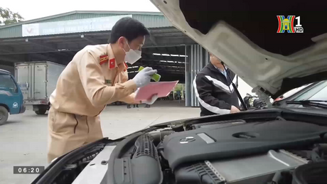 Cảnh sát giao thông tiếp tục hỗ trợ đăng kiểm