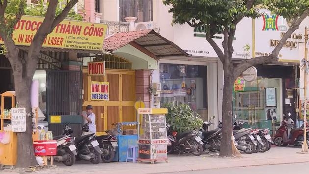 Giá thuê mặt bằng bán lẻ tại TP.HCM đang giảm dần