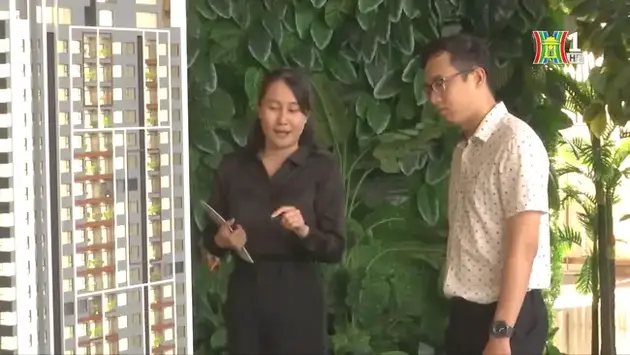 Nhân viên môi giới bất động sản phải có chứng chỉ