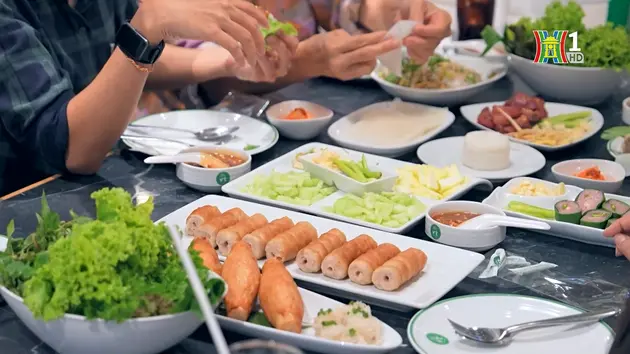 Ẩm thực Việt ghi dấu trên bản đồ nước Thái | Người Việt 5 châu | 22/12/2024