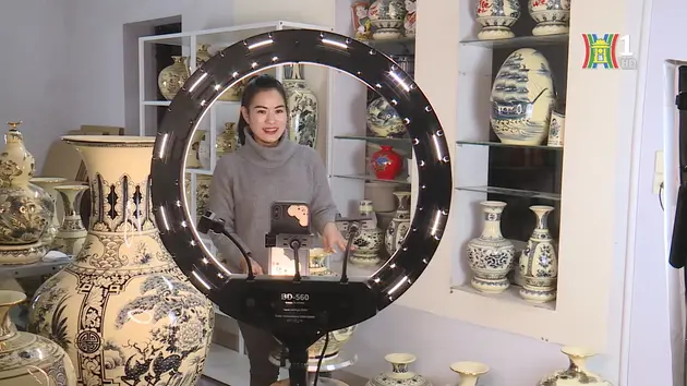 Ứng dụng công nghệ số ở làng nghề sản xuất gốm sứ | 24/04/2025