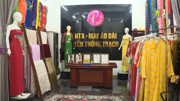 Áo dài Trạch Xá | Mỗi xã một sản phẩm | 28/01/2025
