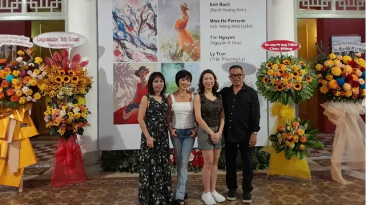 Các họa sĩ xa quê mở triển lãm 'Chào Việt Nam'