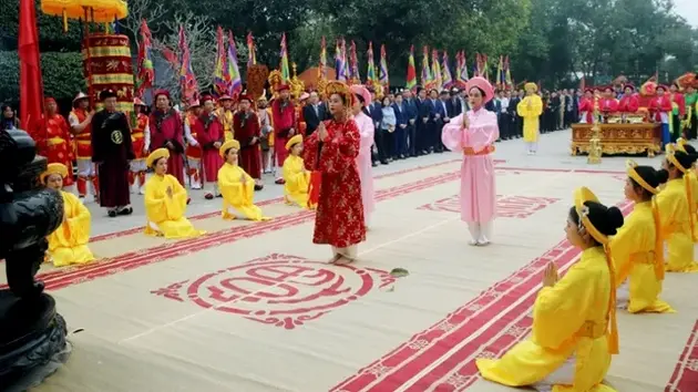 Linh thiêng lễ hội đền Âu Cơ | Trăm miền hội tụ | 28/03/2025
