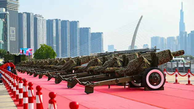 Trận địa pháo dọc bờ sông Sài Gòn phục vụ lễ 30/4