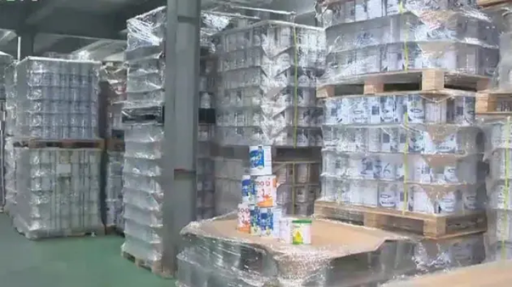 Sử dụng sữa giả tại bệnh viện: Xử lý không vùng cấm