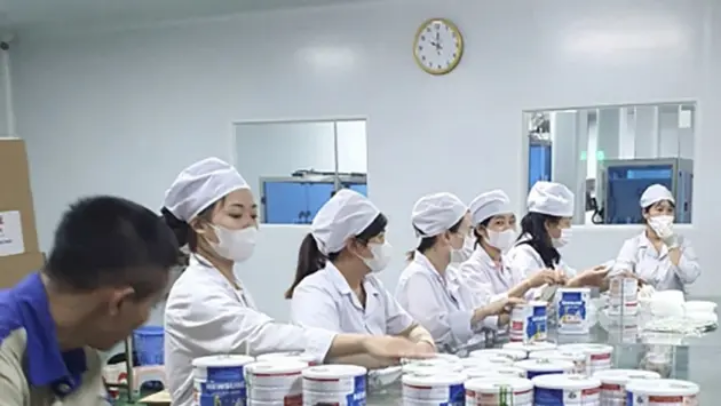 Rà soát nhân viên y tế bán các sản phẩm sữa giả