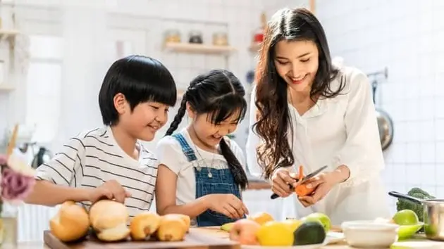 Khuyến khích con làm việc nhà | Vì trẻ em | 24/04/2025